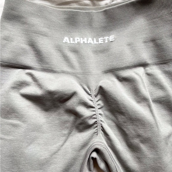 *RARE* Alphalete Amplify leggings in Medium grey size XS - Picture 2 of 5